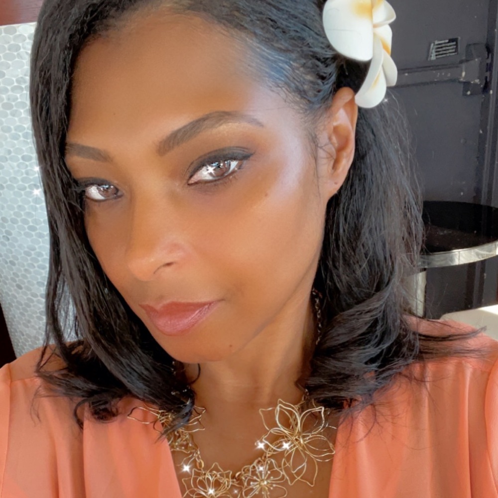 Meet your Posher, Tiffany